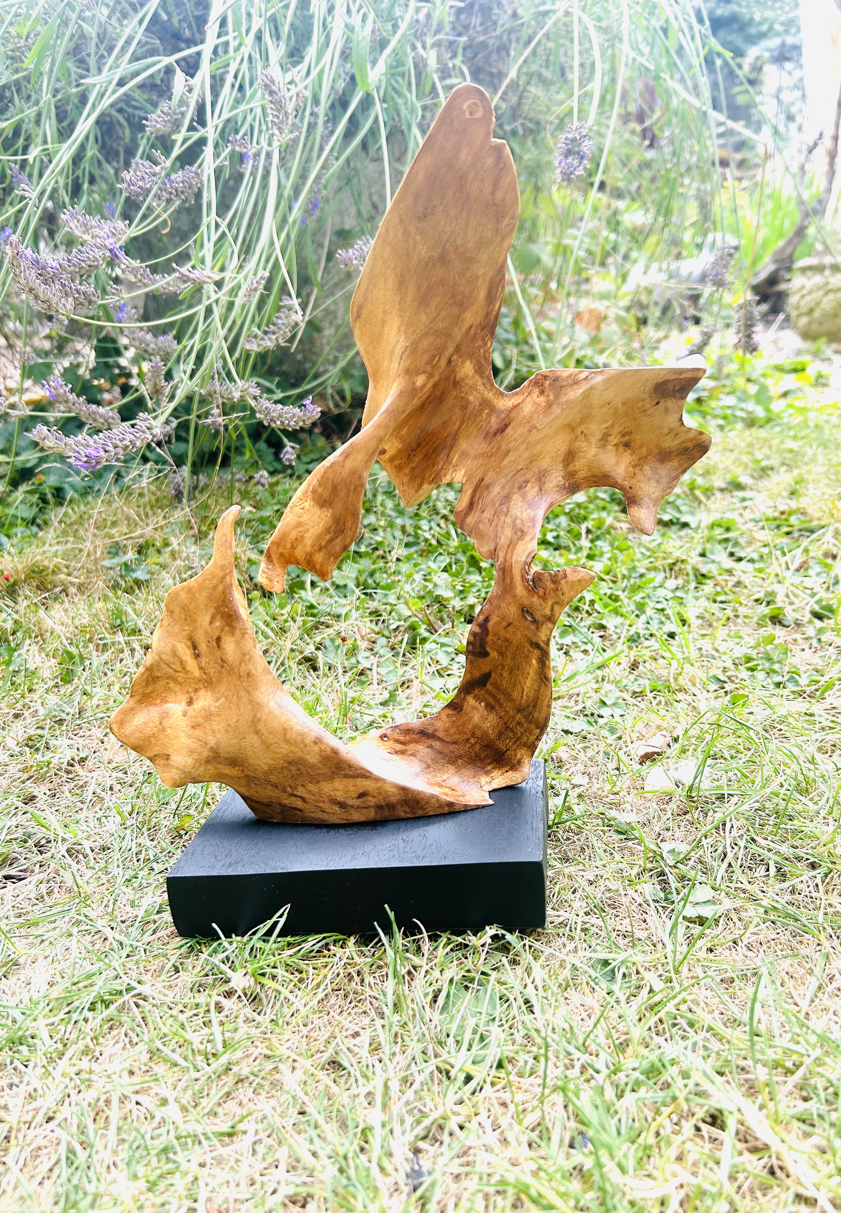 Illuminated Root Sculpture - Image 1